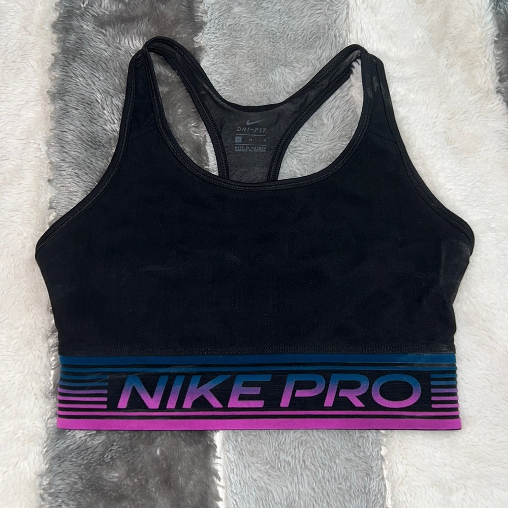 Excellent condition Nike sports bra size M